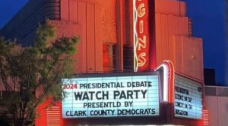 Democrats fill Kiggins Theater!